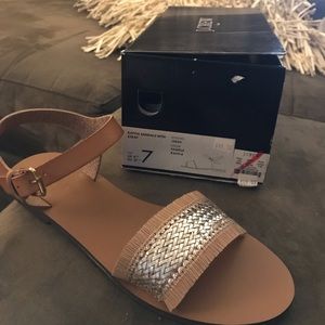 Sz 7 NIB JCrew Raffia Sandal